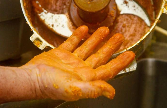 Turmeric stains solution